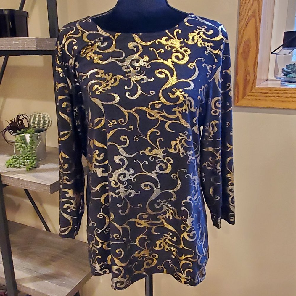 JM Collection Black Top with Gold Metallic Print